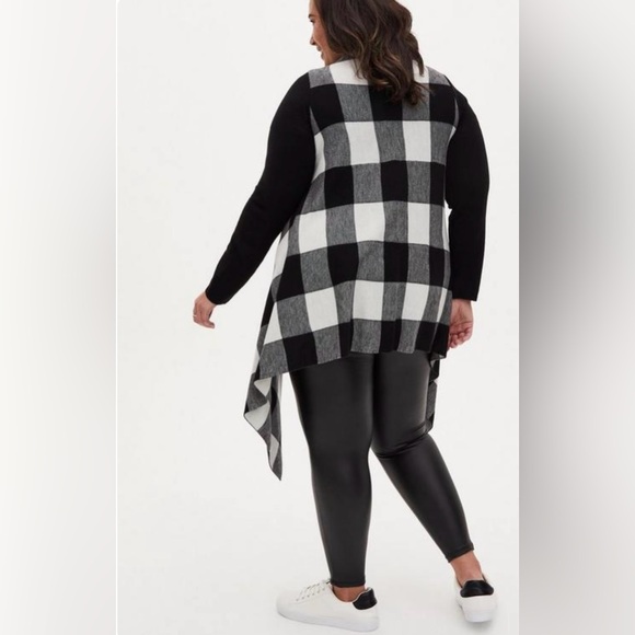Women’s Torrid Size 0 Cardigan Drape Front Sweater - Picture 2 of 6
